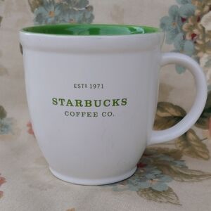 Starbucks Coffee Co Abbey 2007 Collectors White and Green Coffee Mug 18 fl oz